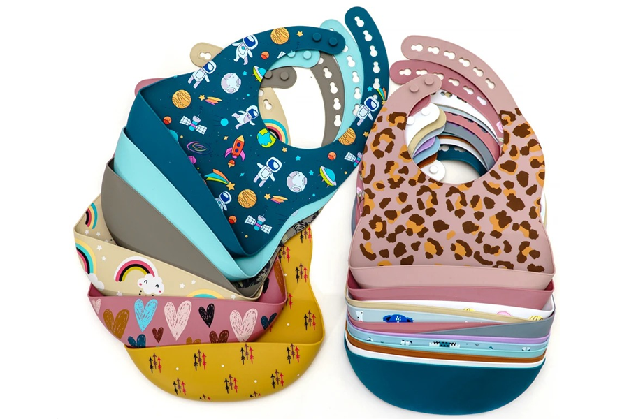 Easy-clean baby bibs